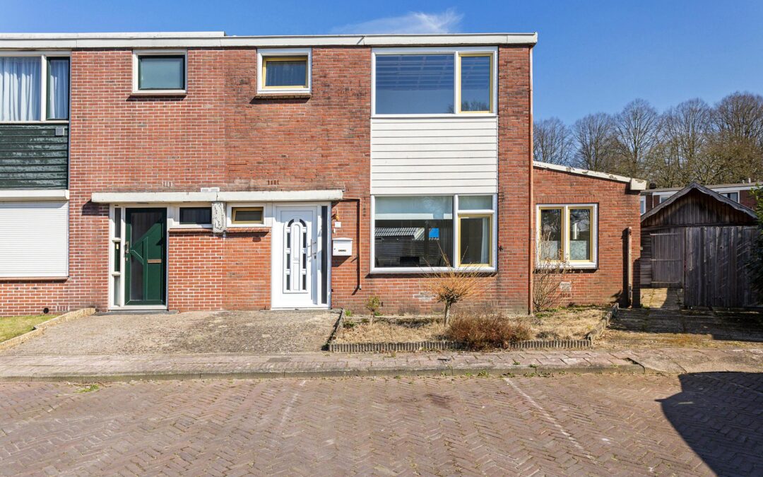 R. Bouwmanstraat 2, Emmen